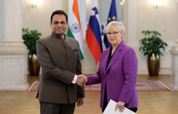 Ambassador of India to Slovenia H.E. Amit Narang delivers credential letter to the President of Republic Slovenia Nataša Pirc Musar